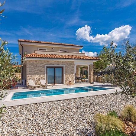 Holiday House Villa Andro Pinezići Zewnętrze zdjęcie