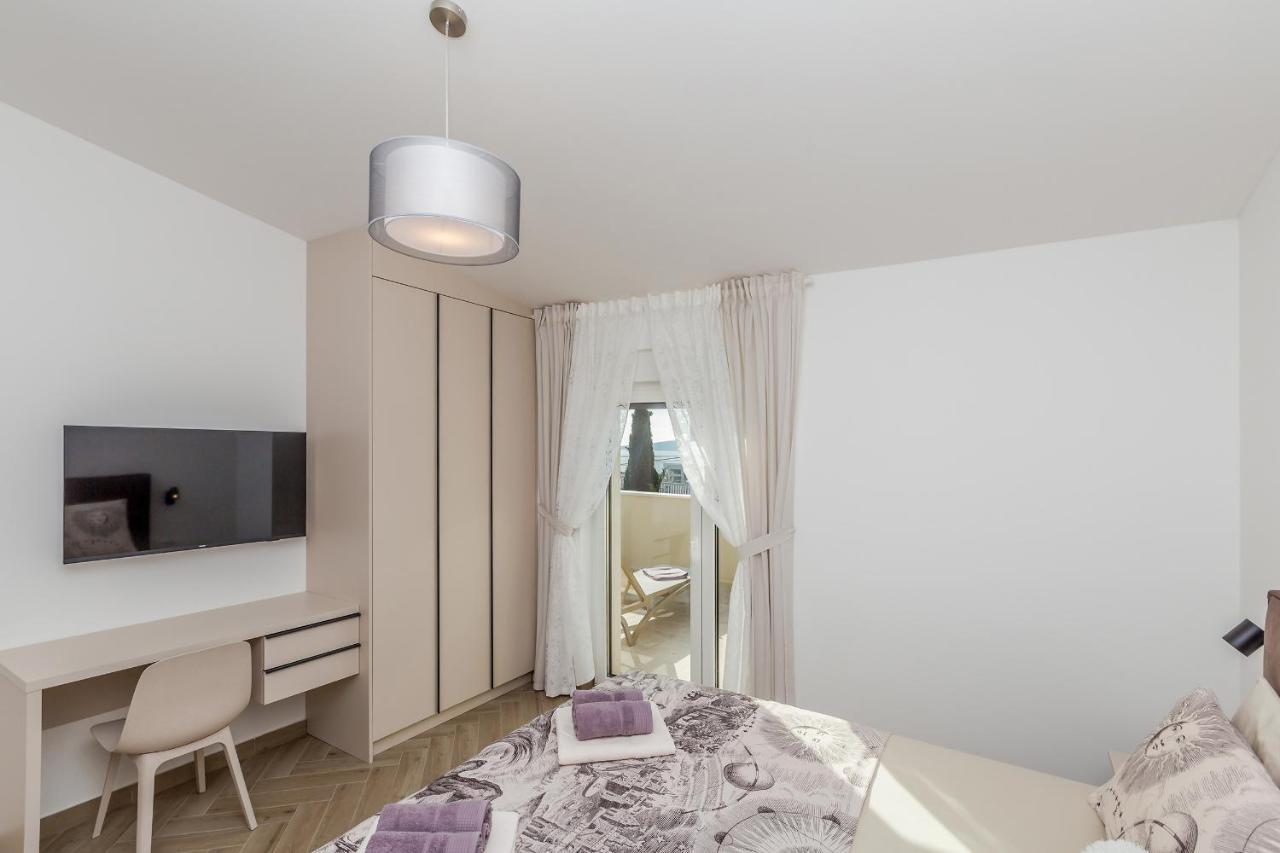 Holiday House Villa Andro Pinezići Zewnętrze zdjęcie