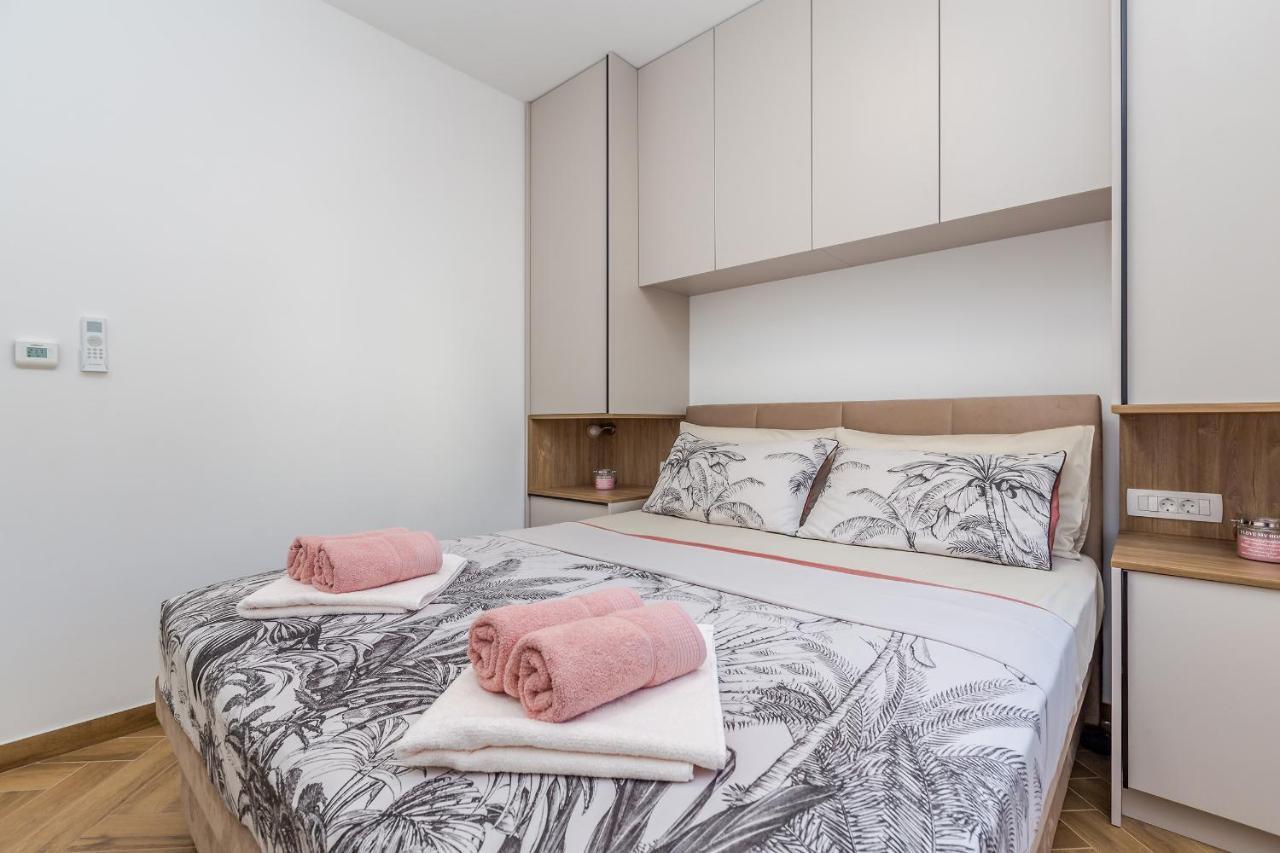 Holiday House Villa Andro Pinezići Zewnętrze zdjęcie